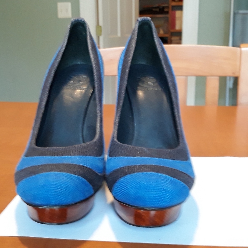Stylish Tory Burch pumps
